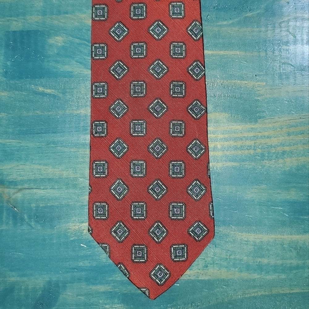Red Tie With Blue & Green Pattern New